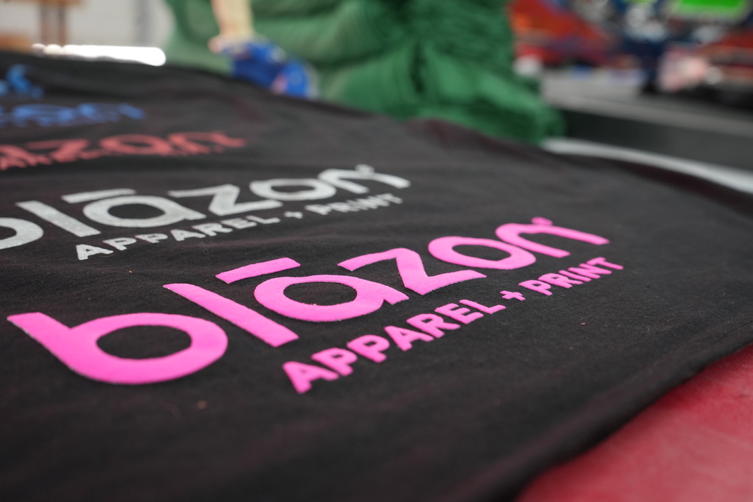 Blazon’s Guide to Custom Apparel: Screen Printing & Embroidery Trends